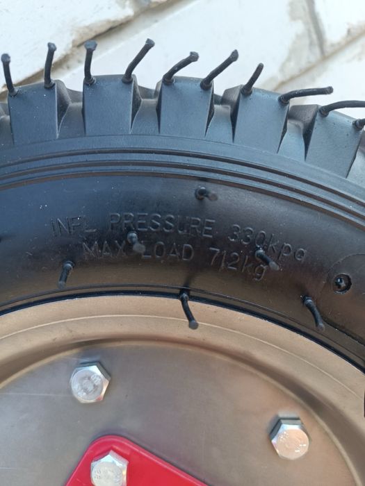 Колесо 4.00-10 (8PR) зі ступицею вісь 20мм.