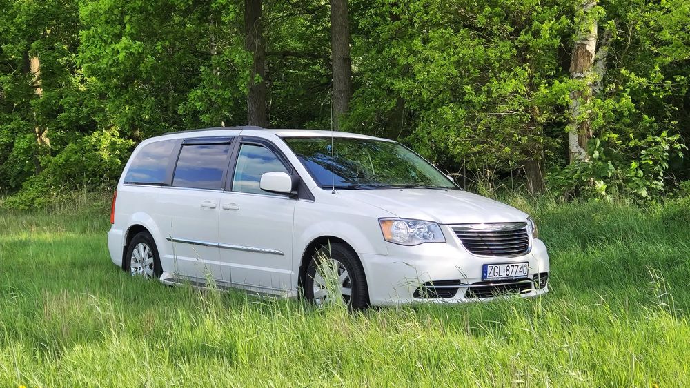 Chrysler Town & Country Chrysler Pacifica 3.6 V6 287KM • Legendarny Pentastar • Gotowy w trasę