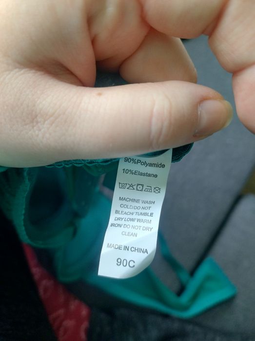 Sprzedam nowy biustonosz 90c