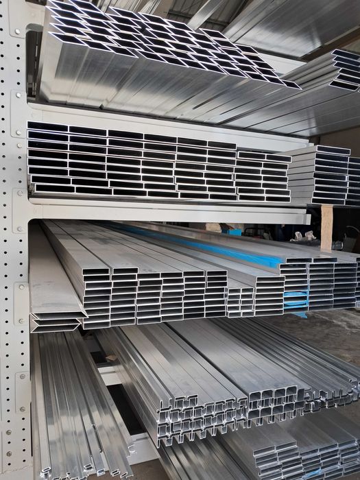 Profile aluminiowe 80x20x1,3
