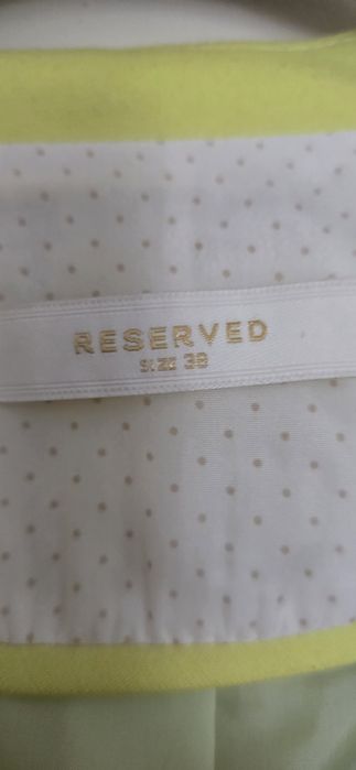 Żakiet damski modny Reserved