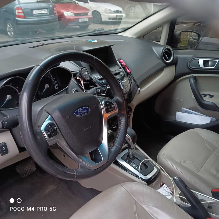 Форд фієста мк7 2017р. комплектації тітаніум.