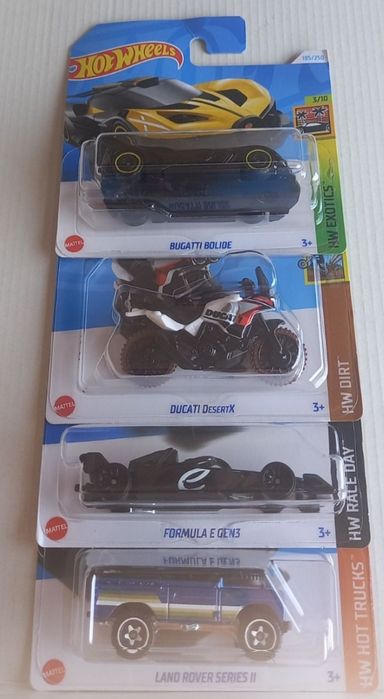 Conjunto de 4 hot wheels