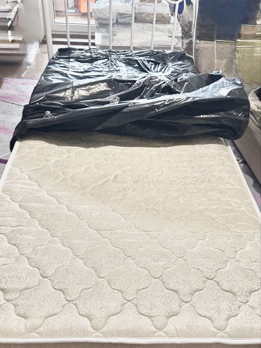 Продается кровать.