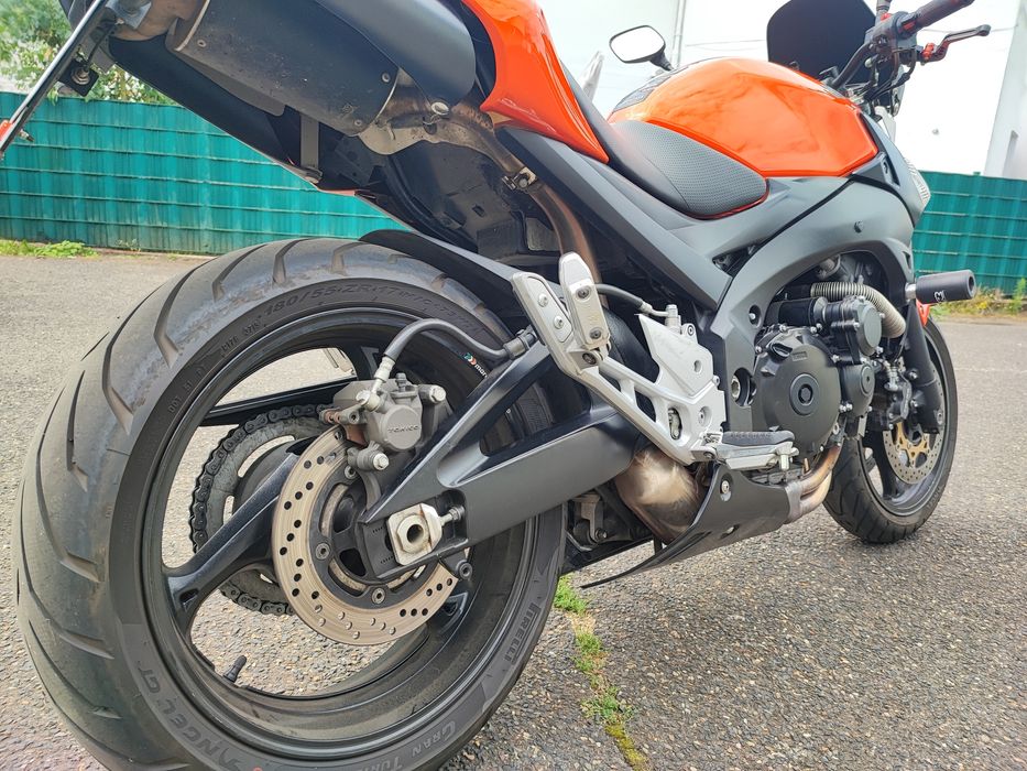 Suzuki GSR 600 2008 bogate wyposażenie