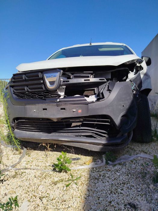 Dacia Dokker, uszkodzona