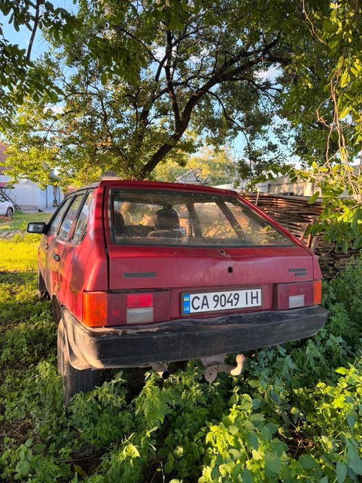 Автомобіль ВАЗ 2109