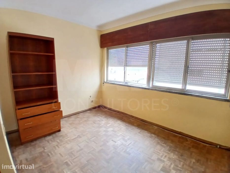 Apartamento T3 no centro das Caldas da Rainha com elevador