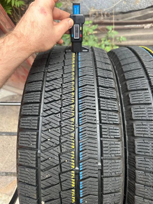 Шины БУ 205 55 R 16 Bridgestone blizzak VRX 2 Зима Комплект резина