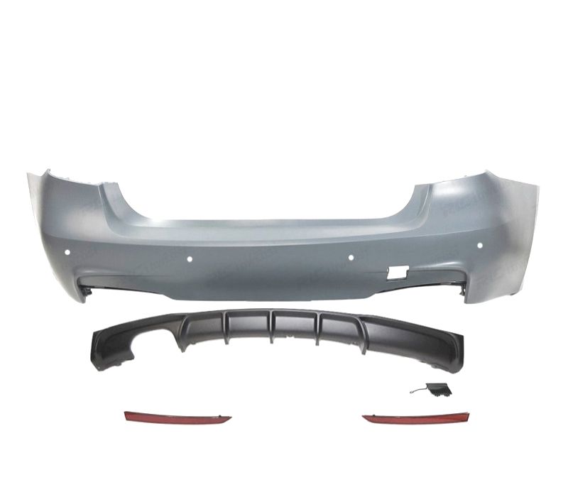 PARA-CHOQUES TRASEIRO BMW F30 LOOK M PERFORMANCE PDC