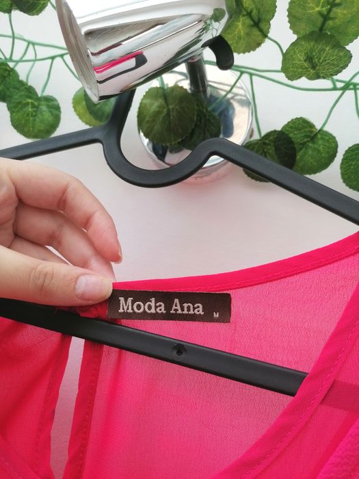 Blusa Rosa Fúcsia com Folhos