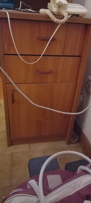 Secretária de madeira