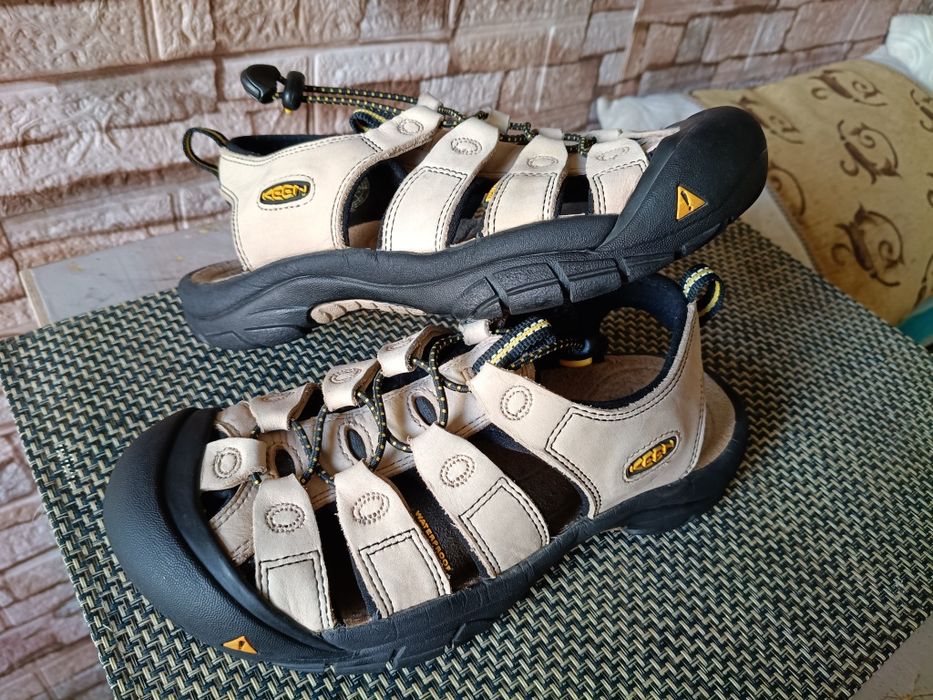 Keen sandały trekkingowe 39