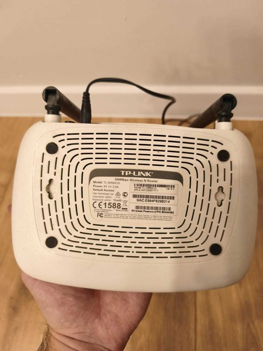 Router TP-Link TL-WR841N