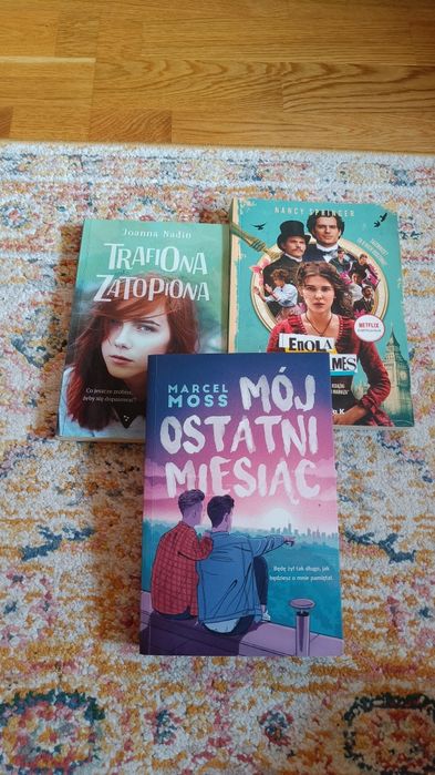 Zestaw 3 książek młodzieżowych