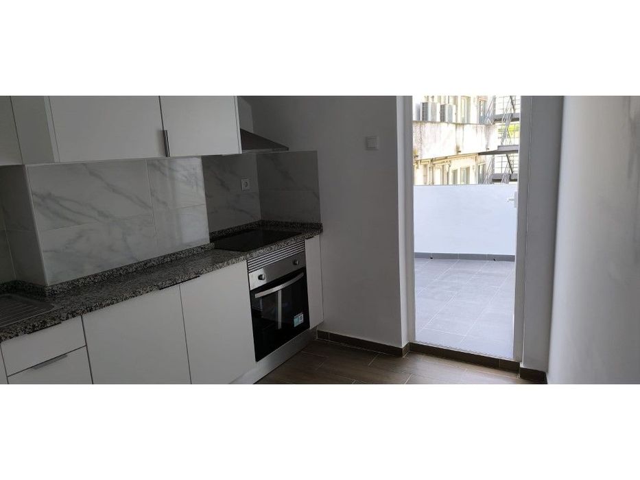 Apartamento T1+1, em Marvila