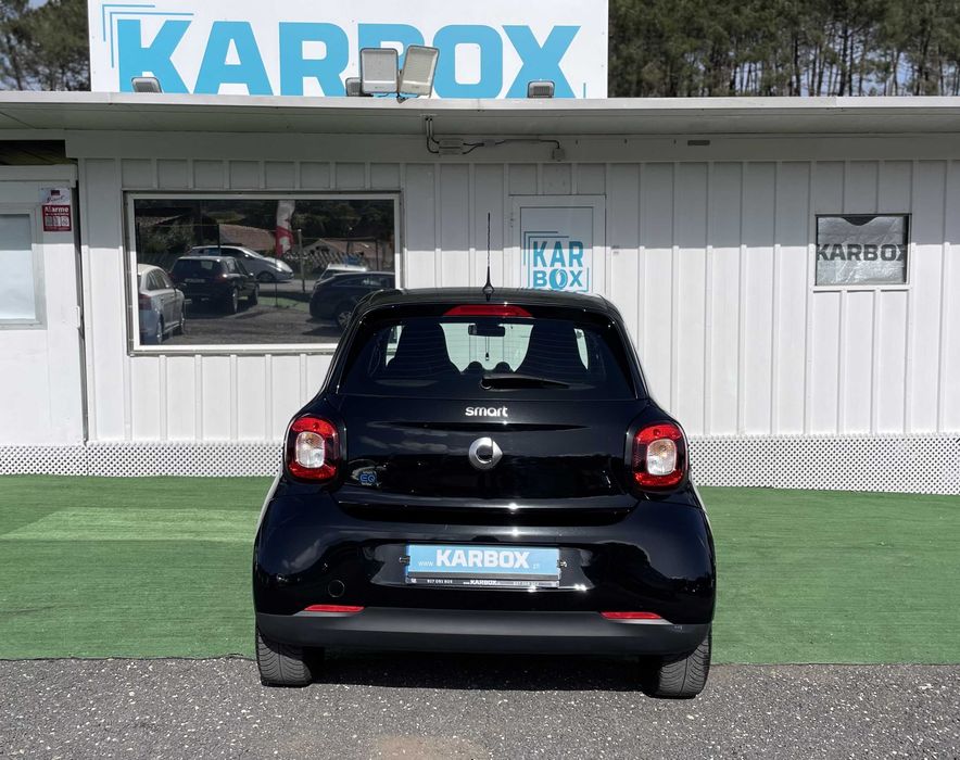 SMART ForFour EQ Pulse 2022 100% Eléctrico