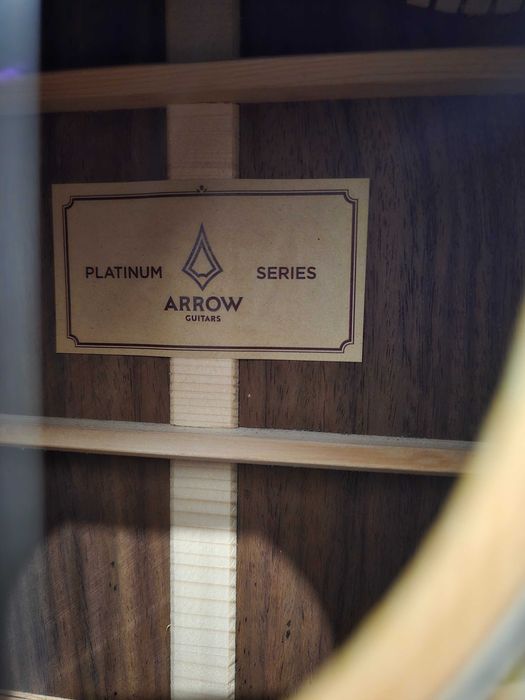 Gitara akustyczna ARROW Platinum