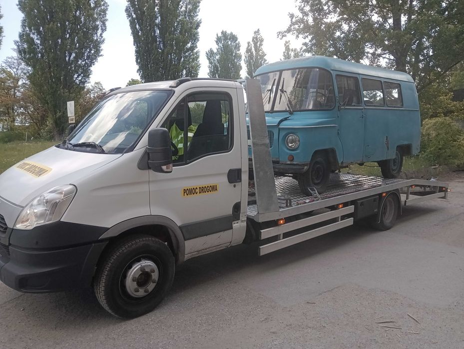 Tanie Holowanie Laweta Pomoc Drogowa Transport Pojazdów