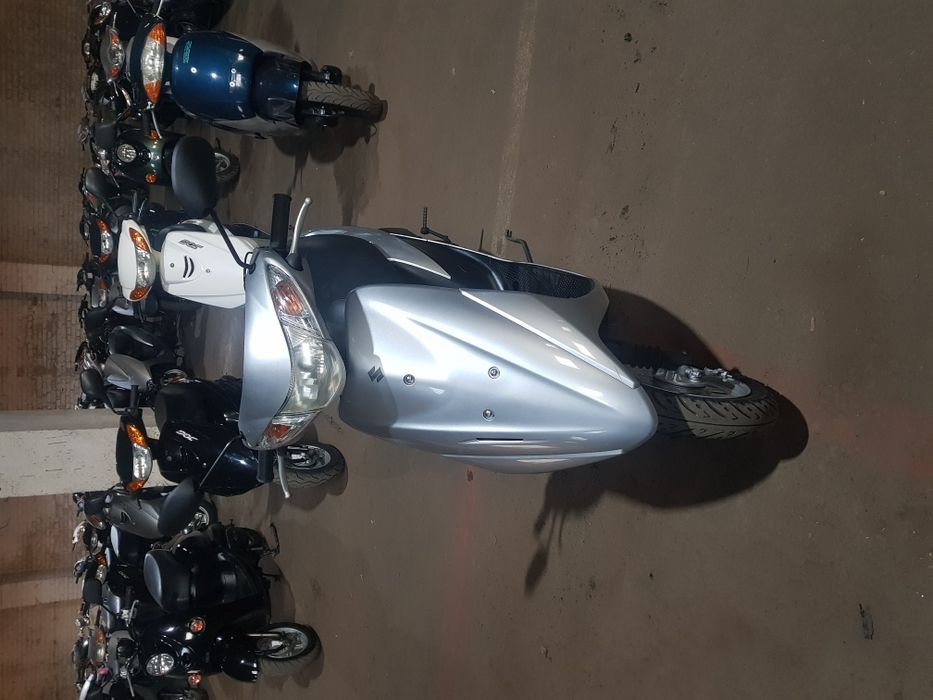 Скутер мопед Suzuki Address V50