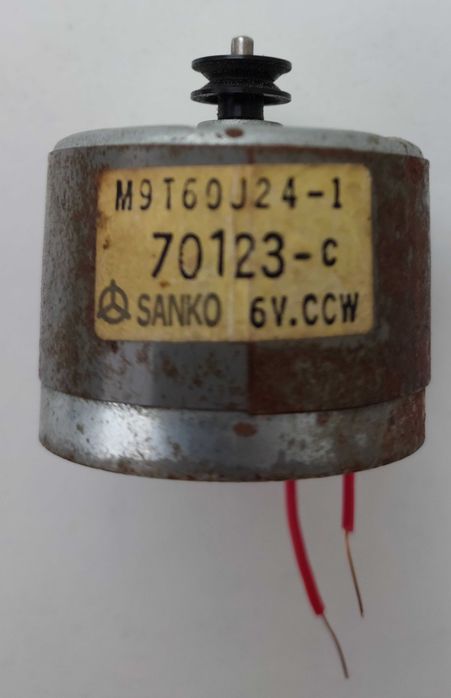 Мікроелектродвигуни для магнітофонів, принтерів і т.п.