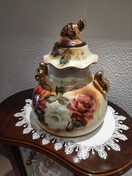 "Vessaray" Porcelain Jar