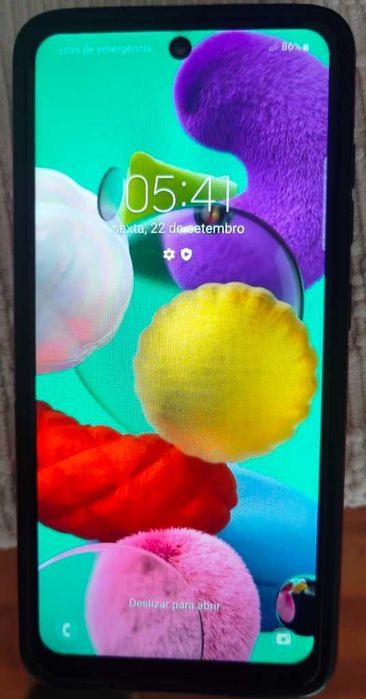 Samsung A51 com capa resistente em óptimo estado