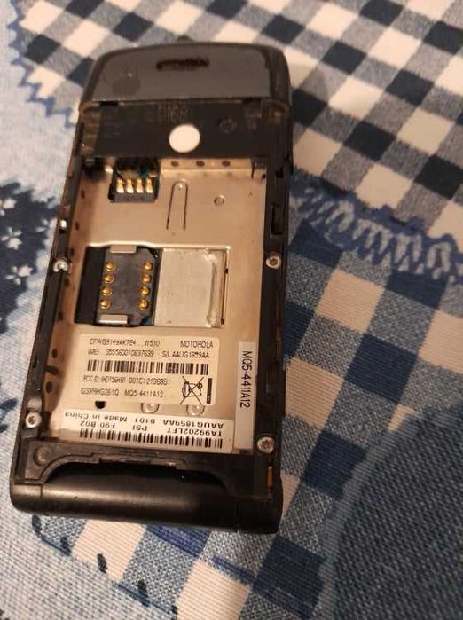 Telemóvel Motorola W510 p/peças