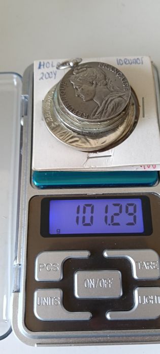 Lote Especial Prata Estrangeira (83g Ag Pura)  Moedas e Medalhas