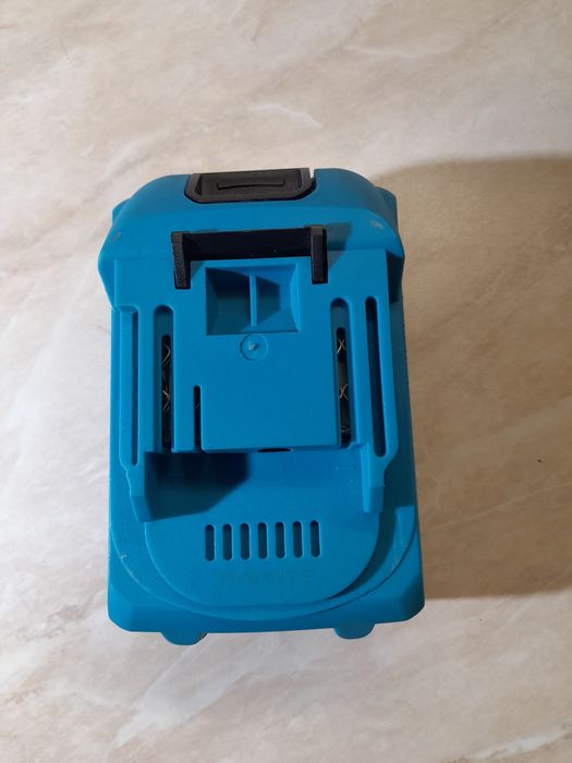 Аккумулятор Grand max power pro 20v 4ah посадка Makita