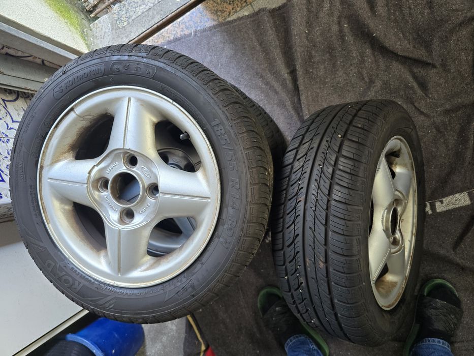 4 Pneus (novos) Kormoran  + Jantes Fiesta MK4