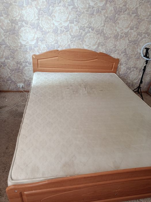 Ліжко двоспальне б/у