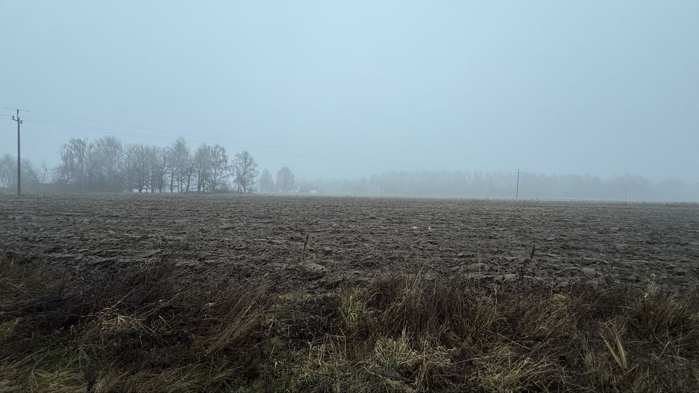 Działka budow. w Piotrowicach ul Korwińska- przy drodze asfaltowej
