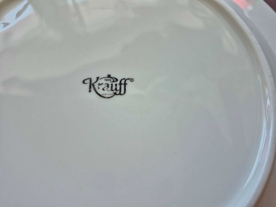 Тарелки кружевные Krauff  диаметр 20 см
