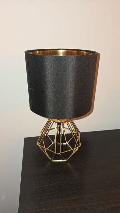 2 candeeiros de mesa de cabeceira preto e dourado