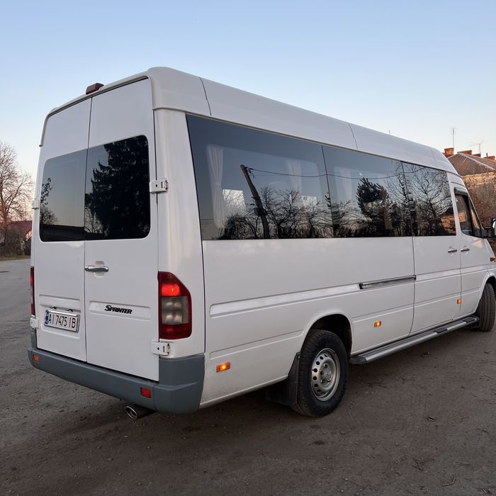 Автобус на замовлення