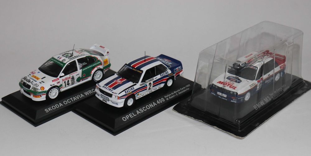 Vendo miniaturas  Rally Car da minha coleção Rally 1/43.  25€/un.
