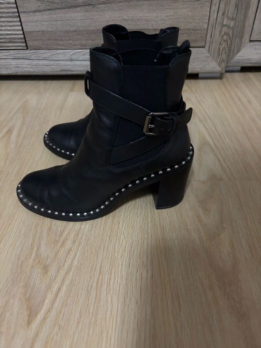 Ботинки женские