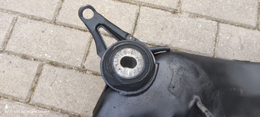 Belka Sanki Przód Audi A4 B5 2.5 Automat manual  Lift CZĘŚCI BLASK GOŁ