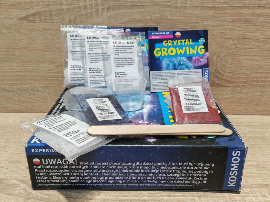 Crystal Growing kosmos