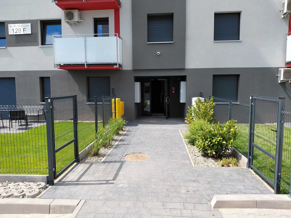 Nowa Kawalerka z osobną sypialnią i garażem podziemnym | Rybnik Zamysłów