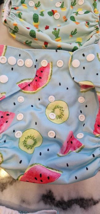 8 Fraldas Reutilizáveis + 4 Absorventes | Littles & Bloomz e Happy Flute | 25€