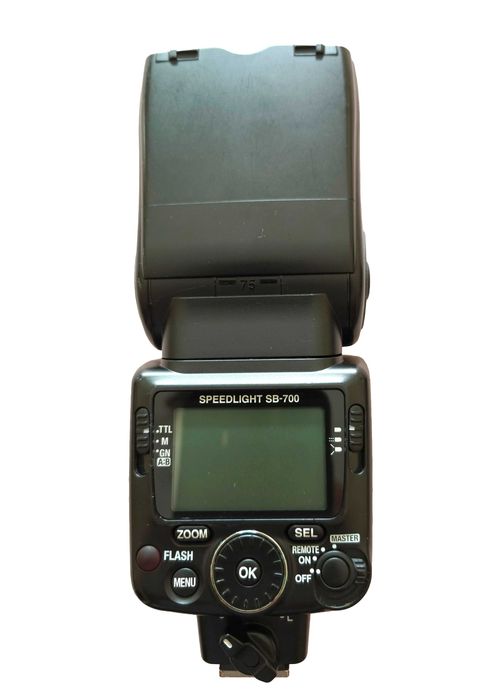 Flash Nikon Speedlight SB-700 – TTL | Totalmente Funcional