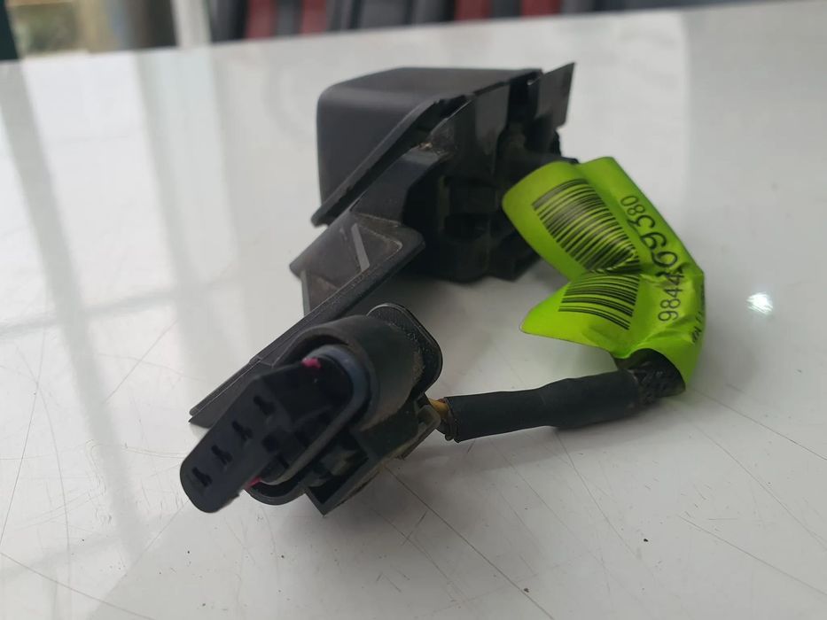 Camara marcha atras Peugeot 2008 II / 9844269380