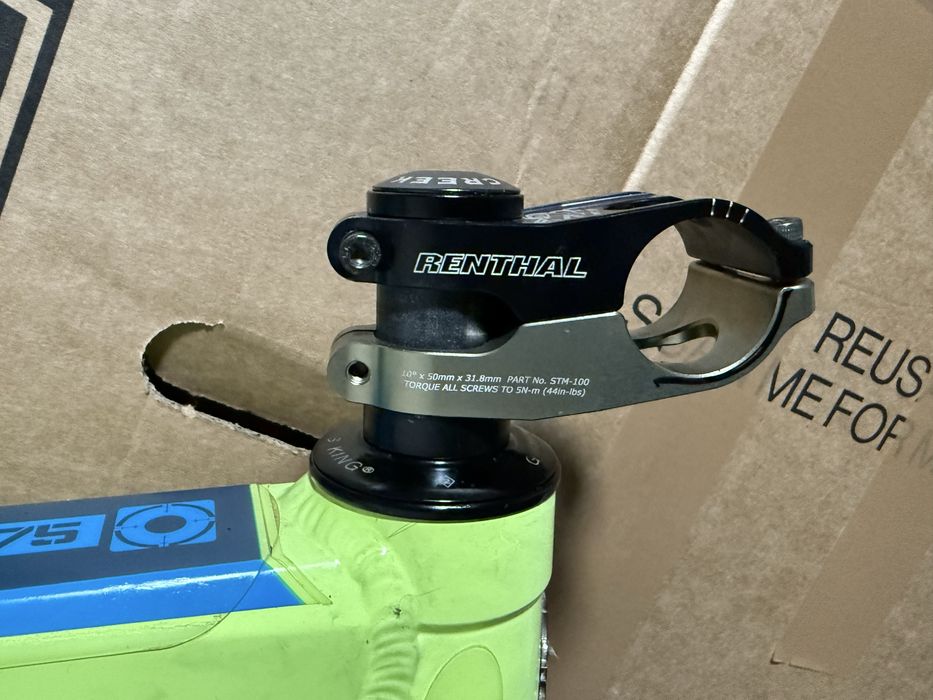 Kit quadro enduro/free ride Intense Uzzi tamanho M / Rock Shox Lyrik