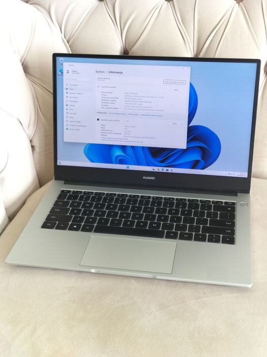 Laptop Huawei D14