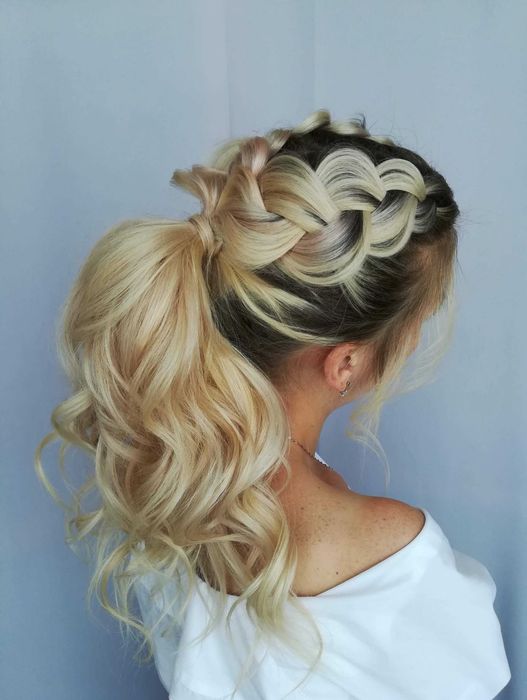 Макіяж , зачіска