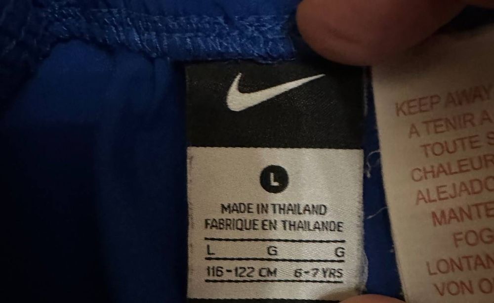 Дитячі футбольні шорти Nike FC Barcelona 2023/24 на 6-8 років