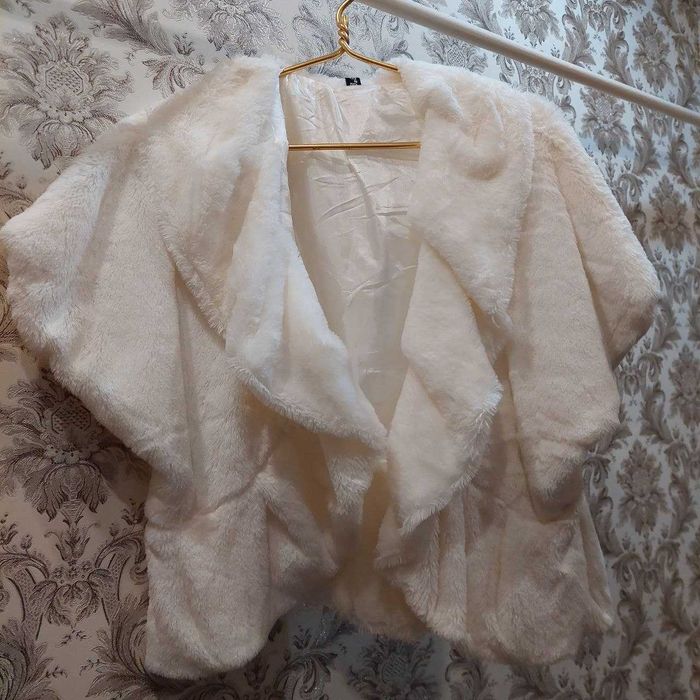 накидка з штучного хутра