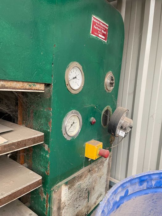 Prasa Półkowa WEMHÖNER 305x131 cm – 6 poziomów / 8 ton Pilna Sprzedaż!